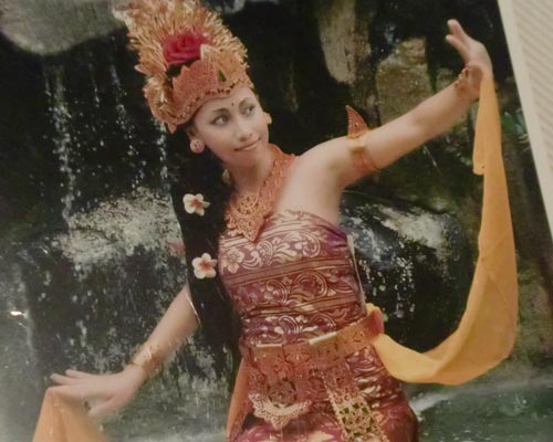 Balneario del masaje del bali, trajes boda balinesa